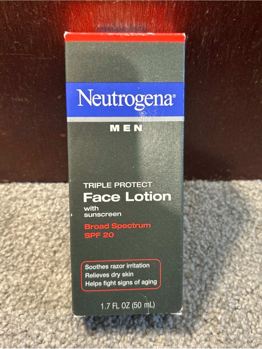 EXP 8/24 - Neutrogena Men Triple Protect Face Lotion SPF 20 Broad Spectrum 1.7oz